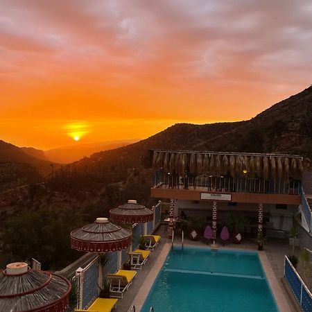 Auberge Les Montagnes Du Paradis Tagherat Anekrim エクステリア 写真