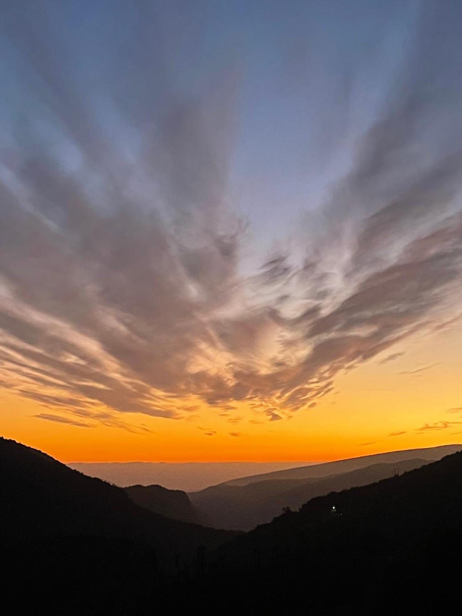 Auberge Les Montagnes Du Paradis Tagherat Anekrim エクステリア 写真