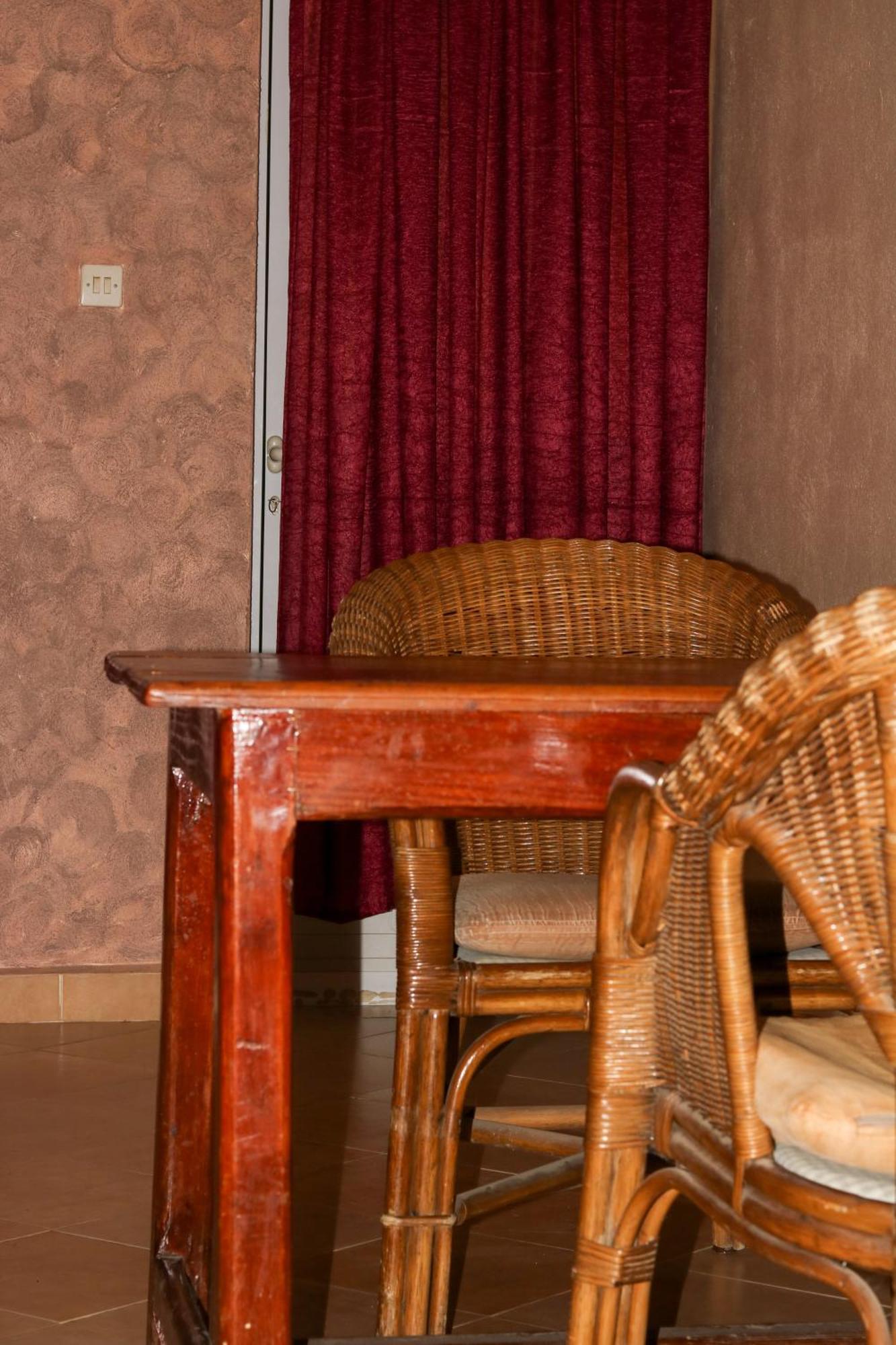 Auberge Les Montagnes Du Paradis Tagherat Anekrim エクステリア 写真