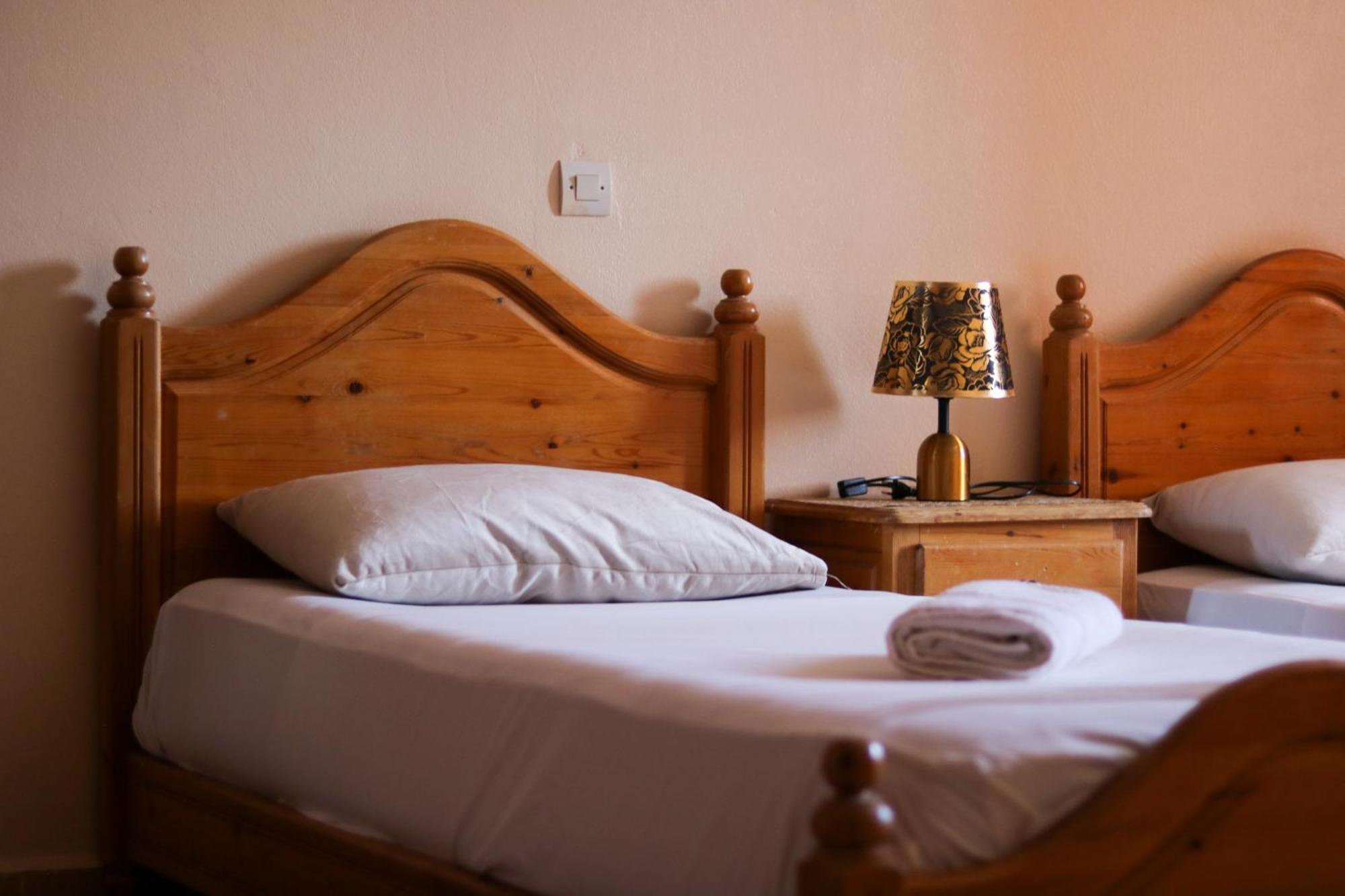 Auberge Les Montagnes Du Paradis Tagherat Anekrim エクステリア 写真
