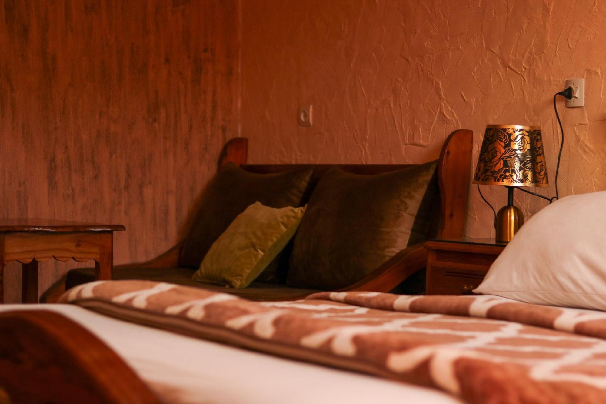 Auberge Les Montagnes Du Paradis Tagherat Anekrim エクステリア 写真