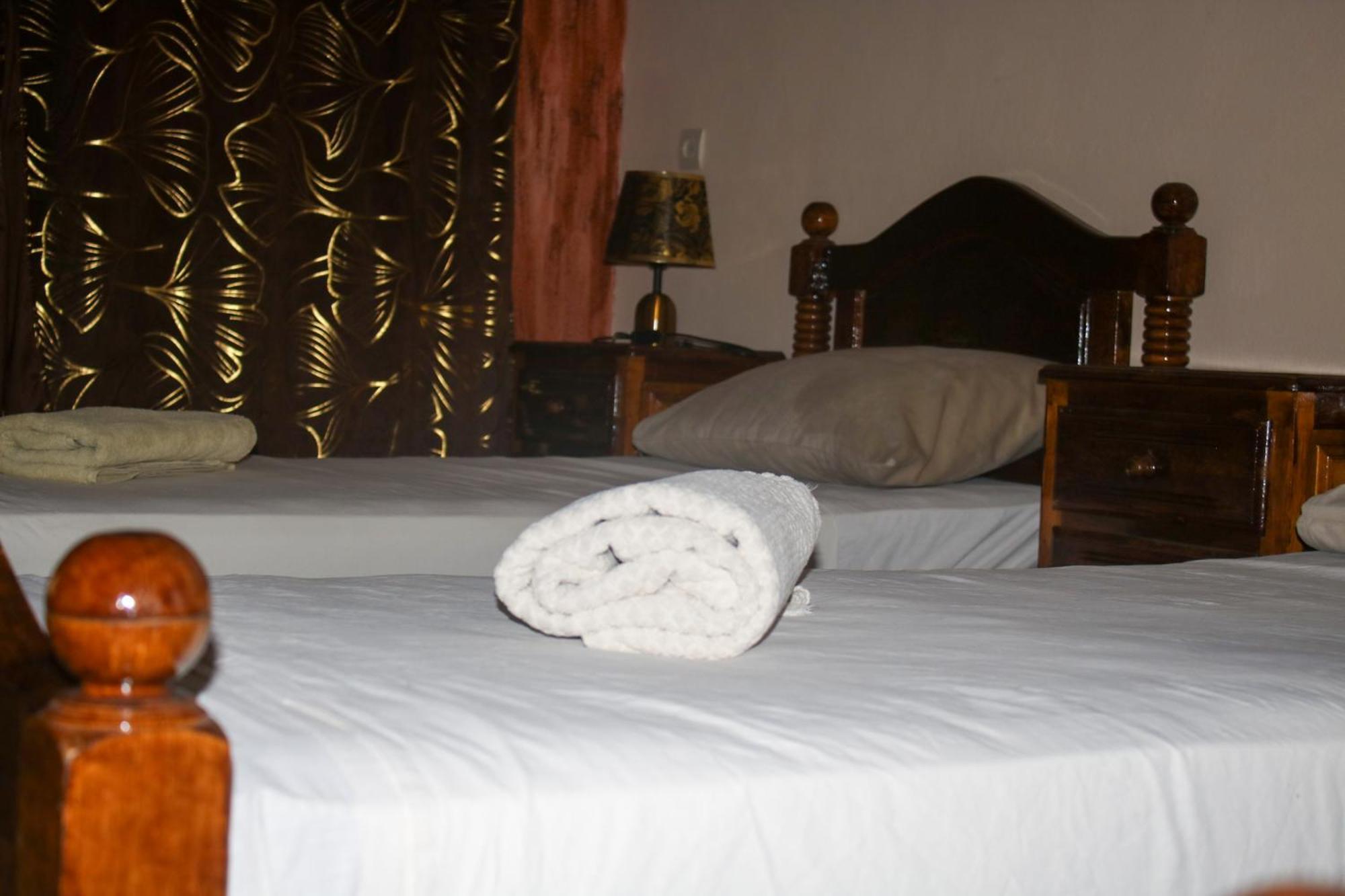 Auberge Les Montagnes Du Paradis Tagherat Anekrim エクステリア 写真