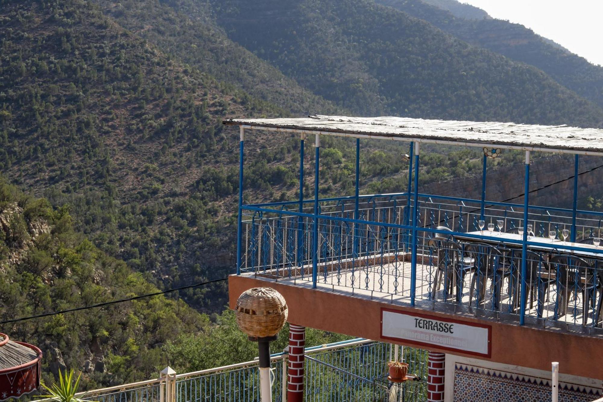 Auberge Les Montagnes Du Paradis Tagherat Anekrim エクステリア 写真